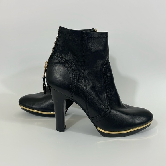 Tory Burch Shoes - Tory Burch black leather ankle booties size 7
